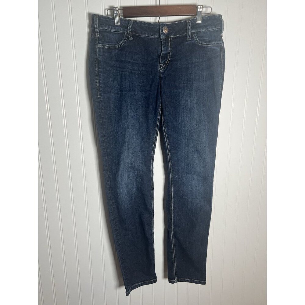 Silver “Suki” Jeggings Women’s Size 33/31 Dark Wash